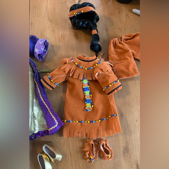 Paradise Galleries Porcelain Princess-for-a-Day Doll (vintage) - Picture 3 of 10